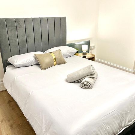 The Prestige Suite - Лондон Экстерьер фото
