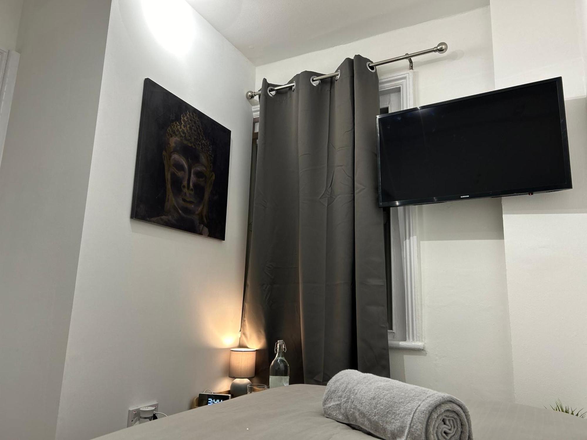 The Prestige Suite - Лондон Экстерьер фото