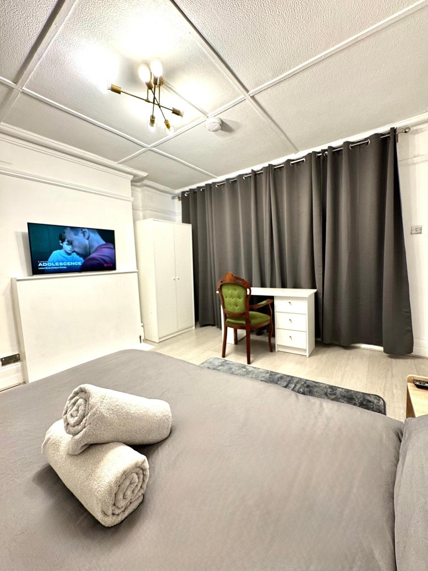 The Prestige Suite - Лондон Экстерьер фото